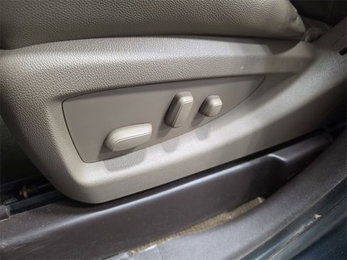 Certified 2017 Chevrolet Silverado 2500 LTZ w/ Duramax Plus Package image 28