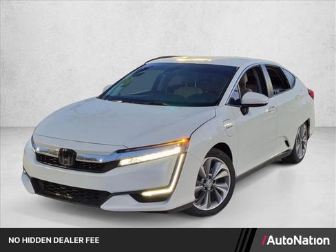 Used 2018 Honda Clarity Touring image 1