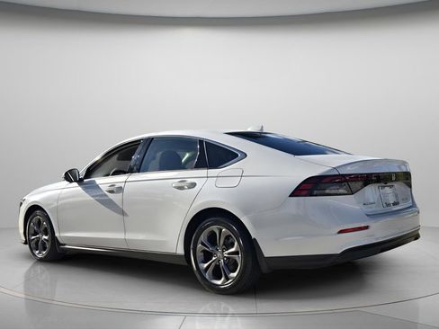 Used 2024 Honda Accord EX image 8