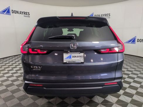 Used 2025 Honda CR-V EX image 4