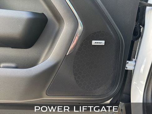 Used 2024 Chevrolet Tahoe High Country image 24