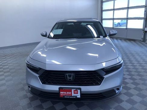 Used 2023 Honda Accord EX image 14