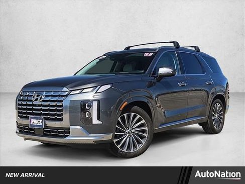 Used 2025 Hyundai Palisade Calligraphy image 1