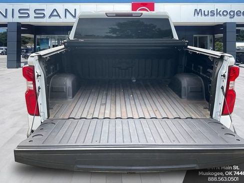 Used 2022 Chevrolet Silverado 1500 LT Trail Boss w/ Safety Package AWD/4WD image 7