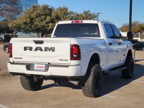 New 2025 RAM 2500 Big Horn AWD/4WD image 6
