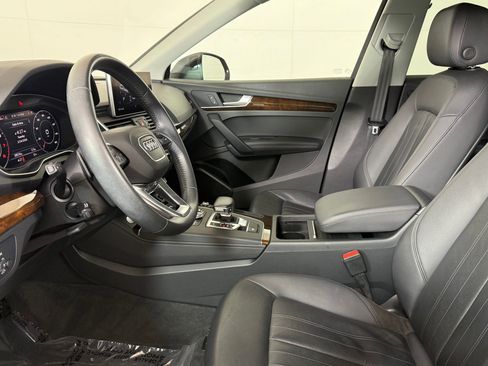 Used 2020 Audi Q5 2.0T Premium Plus w/ Premium Plus Package image 5