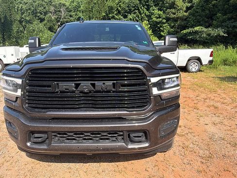 Used 2024 RAM 2500 Laramie w/ Night Edition AWD/4WD image 3
