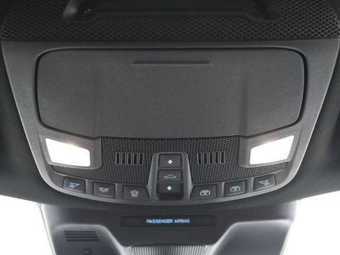 Used 2023 Ford Expedition Max Limited image 23