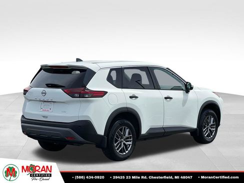 Used 2022 Nissan Rogue S AWD/4WD image 5