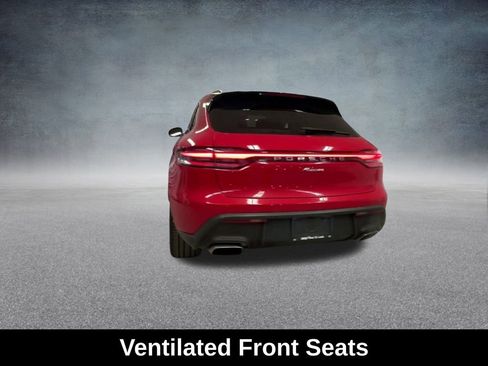 Used 2022 Porsche Macan image 19