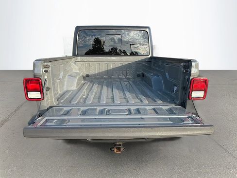 Used 2020 Jeep Gladiator Sport w/ Quick Order Package 24S AWD/4WD image 13