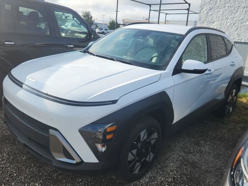 Used 2025 Hyundai Kona SEL AWD/4WD image 8
