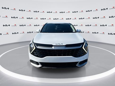 Certified 2023 Kia Sportage EX FWD image 3