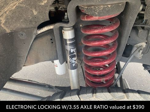 Used 2015 Ford F250 Lariat w/ Chrome Package image 9