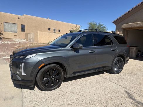 Used 2023 Hyundai Palisade XRT FWD image 3