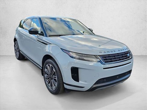 New 2026 Land Rover Range Rover Evoque S image 3