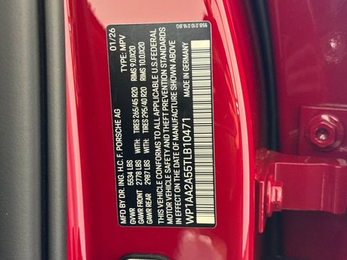 New 2026 Porsche Macan image 34