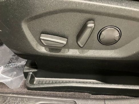 Used 2022 Ford Edge SEL image 47