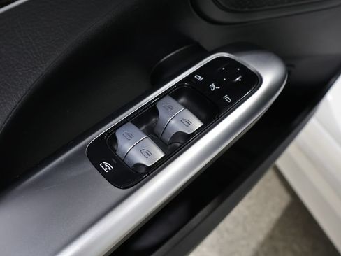 Used 2022 Mercedes-Benz C 300 4MATIC Sedan image 15