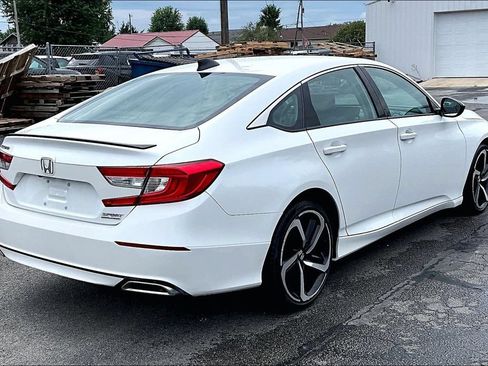 Used 2022 Honda Accord Sport Special Edition image 9