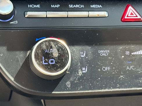 Used 2025 Hyundai Sonata Limited FWD image 24