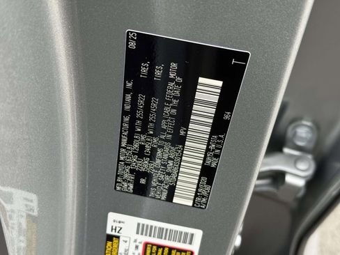 Used 2025 Lexus TX 500h AWD image 32