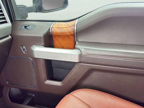 Used 2019 Ford F250 King Ranch w/ King Ranch Ultimate Package image 22