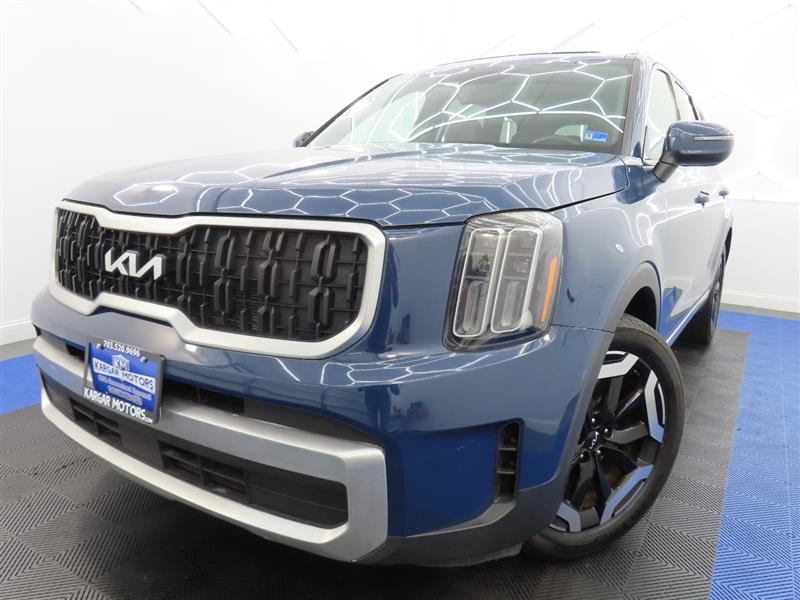 Used 2023 Kia Telluride EX AWD/4WD image 1