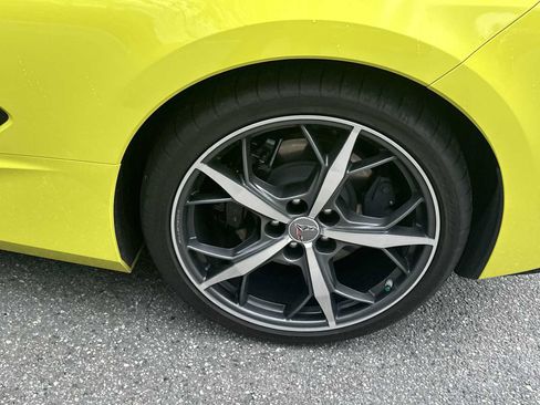Certified 2022 Chevrolet Corvette Stingray Coupe w/ Chrome Exterior Badge Package RWD image 12
