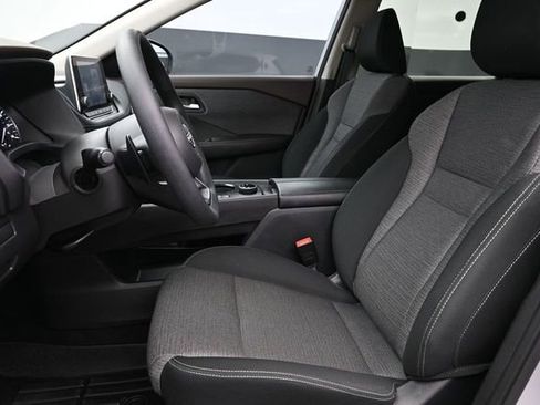 Used 2022 Nissan Rogue SV AWD/4WD image 10