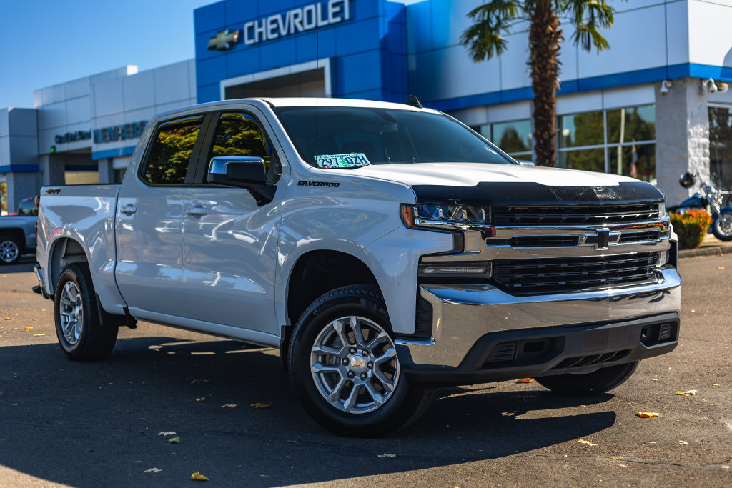 Used 2019 Chevrolet Silverado 1500 LT w/ All-Star Edition AWD/4WD image 1