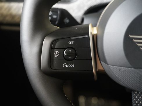Used 2025 MINI Cooper S FWD image 16