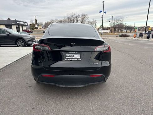 Used 2023 Tesla Model Y Long Range image 5