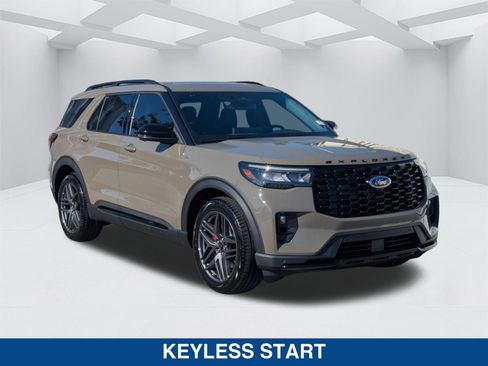 New 2026 Ford Explorer ST-Line w/ ST-Line Street Pack RWD image 3