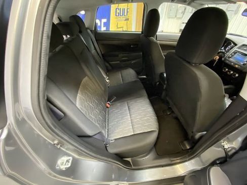 Used 2025 Mitsubishi Outlander Sport ES AWD/4WD image 26