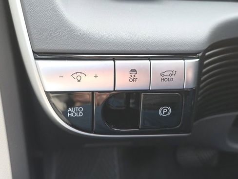 Certified 2024 Hyundai Ioniq 5 SEL RWD image 10