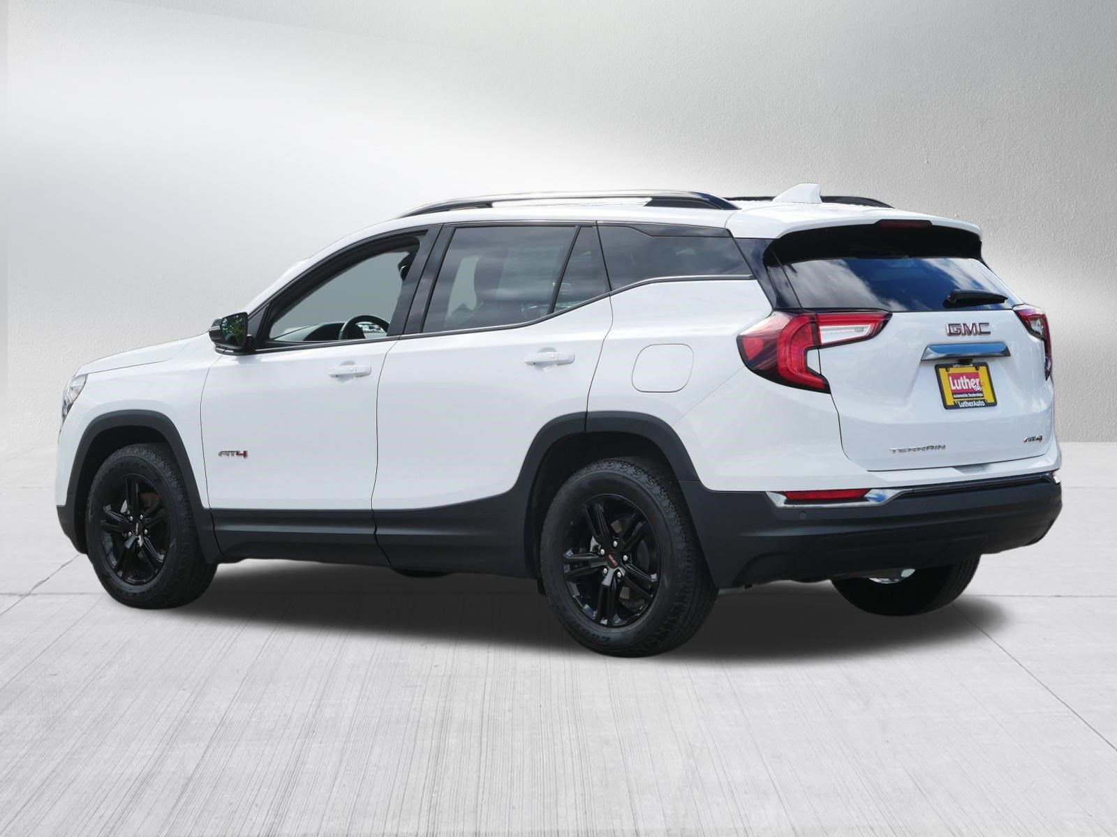 Used 2023 GMC Terrain AT4 w/ Infotainment Package II AWD/4WD image 5