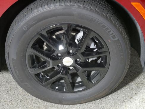 Used 2023 Chevrolet Equinox LT FWD image 15