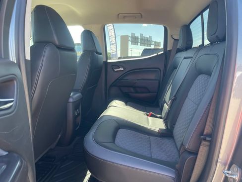Used 2021 Chevrolet Colorado Z71 RWD image 24
