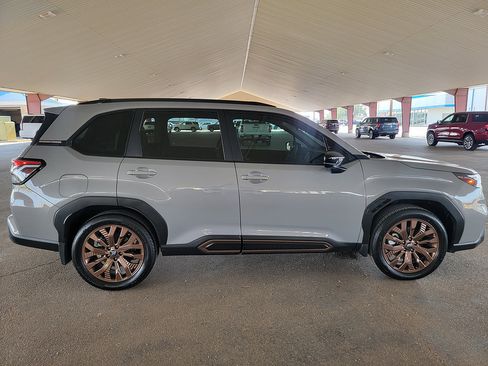 Used 2025 Subaru Forester Sport AWD/4WD image 6