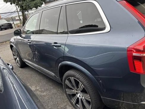 Used 2025 Volvo XC90 B6 Plus AWD/4WD image 3