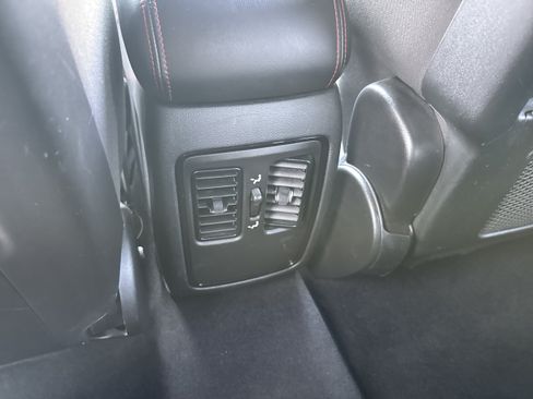 Used 2025 Dodge Durango GT AWD/4WD image 18