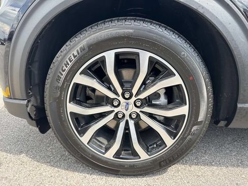 New 2026 Ford Explorer ST-Line RWD image 9