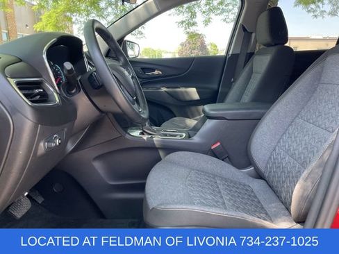Certified 2024 Chevrolet Equinox LT w/ LPO, Floor Liner Package FWD image 18
