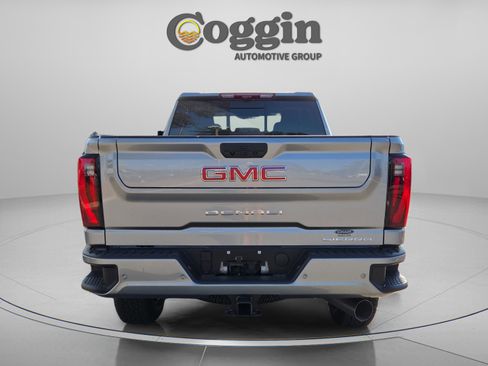 New 2026 GMC Sierra 3500 Denali w/ Technology Package AWD/4WD image 4