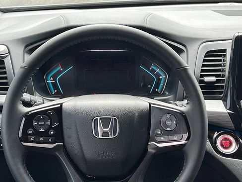 Used 2023 Honda Odyssey Elite image 30