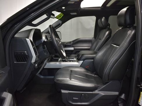 Used 2020 Ford F150 Lariat w/ Equipment Group 502A Luxury AWD/4WD image 13