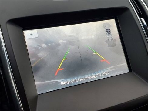 Certified 2020 Ford Edge Titanium image 22