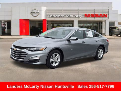 Used 2024 Chevrolet Malibu LT FWD image 9