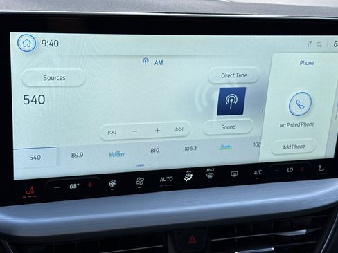 Used 2024 Ford Escape SE w/ PHEV Premium Package image 18